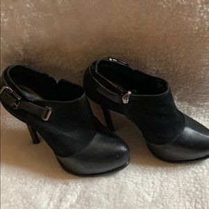 Steven by Steve Madden platform ankle booties